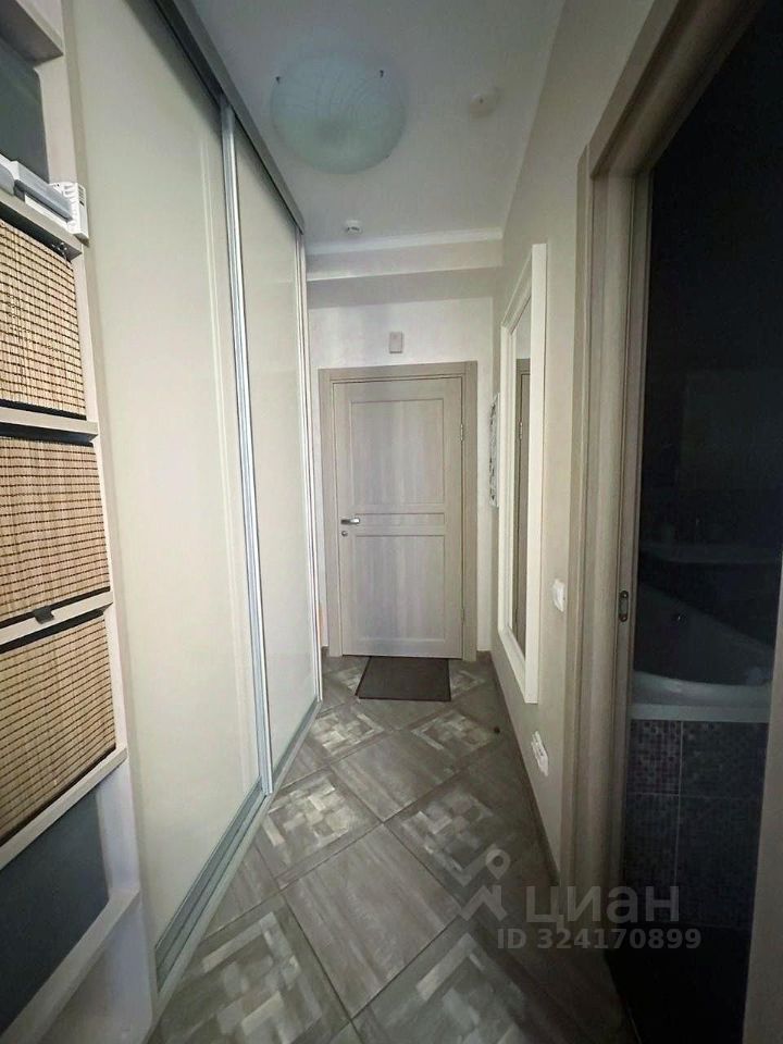 Аренда 1-комн квартиры на вторичном рынке Мурино, площадь Привокзальная, 3к4