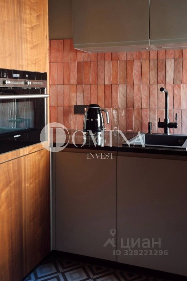 Продажа 1-комн квартиры на вторичном рынке Кутузовский проспект, 24