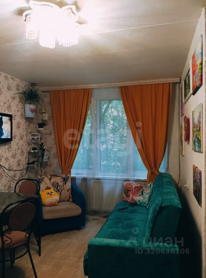 Продажа 3-комн квартиры на вторичном рынке проспект Ветеранов, 41