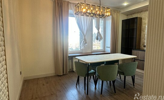 Продажа 5-комн квартиры на вторичном рынке улица Галстяна