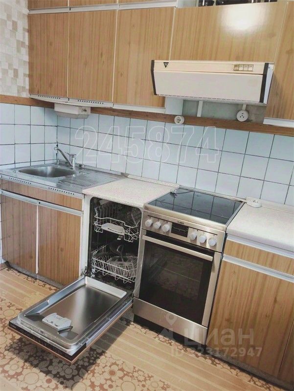 Аренда 3-комн квартиры на вторичном рынке улица Корнейчука, 24