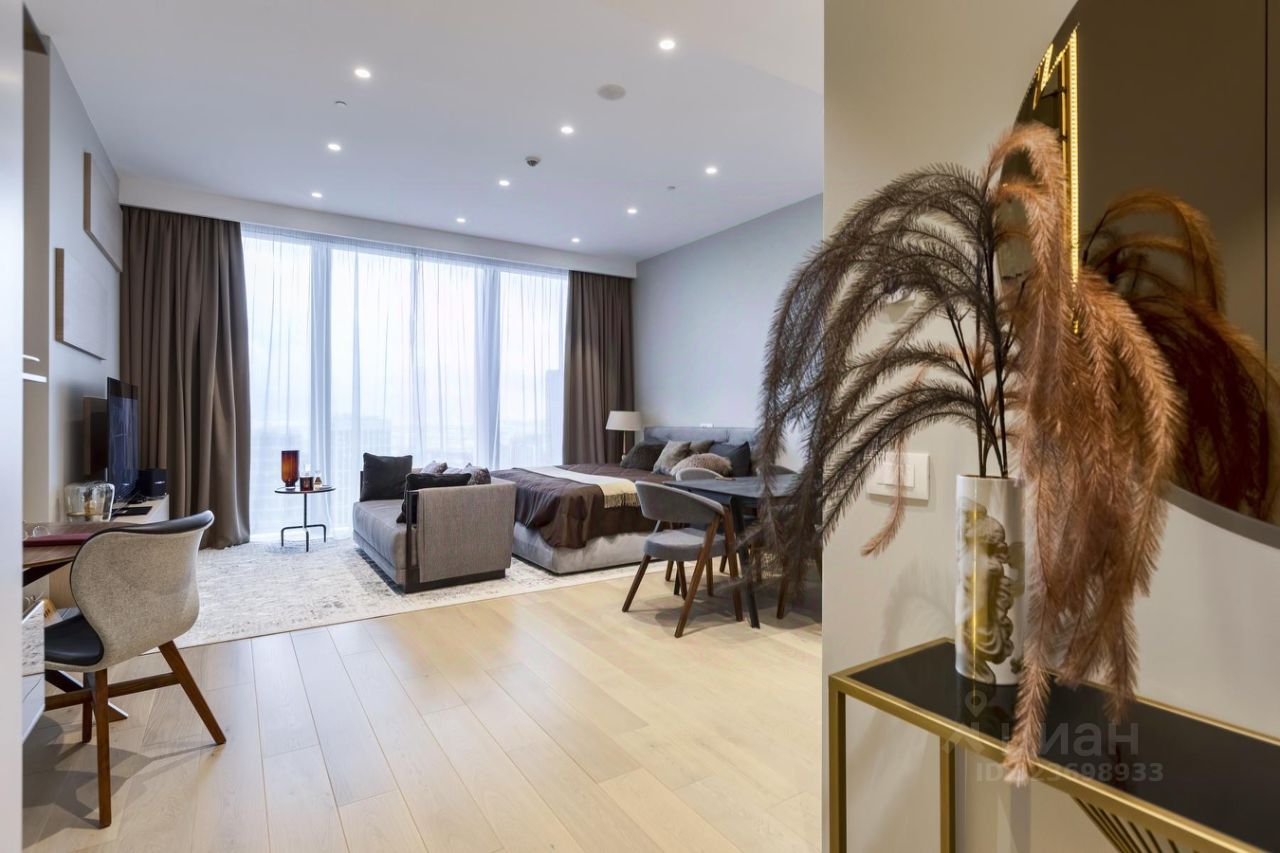 Продажа студии 1-й Красногвардейский проезд, 22с2