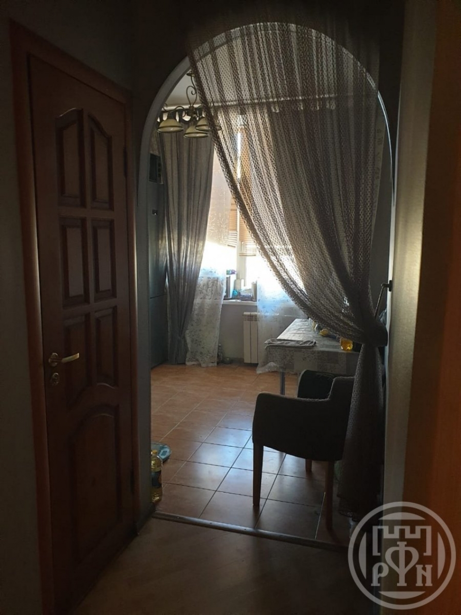 Продажа 4-комн квартиры на вторичном рынке Ивановская ул. ,  д. 7