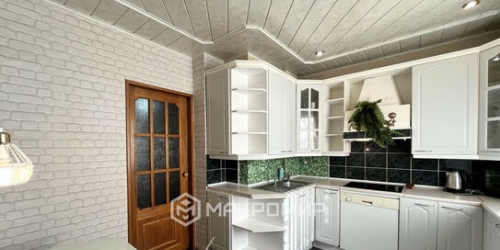 3-комн квартира Клочков пер,  д. 4,  к. 2