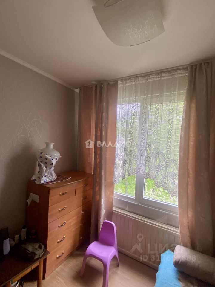 Продажа 3-комн квартиры на вторичном рынке Ленинский проспект, 129К5