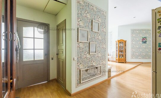 Продажа 4-комн квартиры на вторичном рынке Посадская М. ул,  д. 19