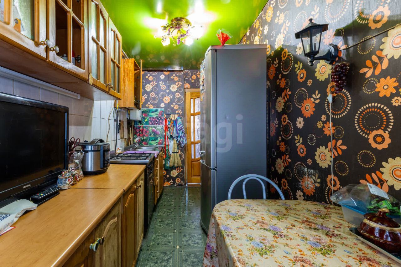 Продажа 4-комн квартиры на вторичном рынке Лиговский проспект, 75-77Ж