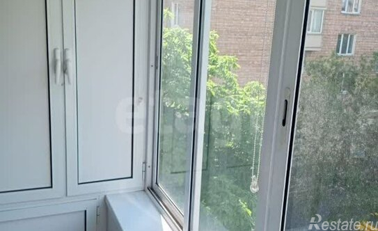 Продажа 1-комн квартиры на вторичном рынке Столярный пер,  д. 18