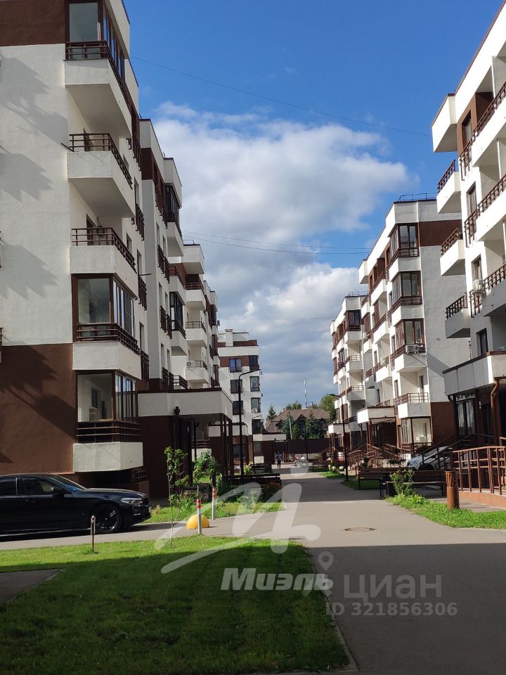 Продажа 2-комн квартиры на вторичном рынке Подмосковный кв-л, Малаховка пгт, 66к5