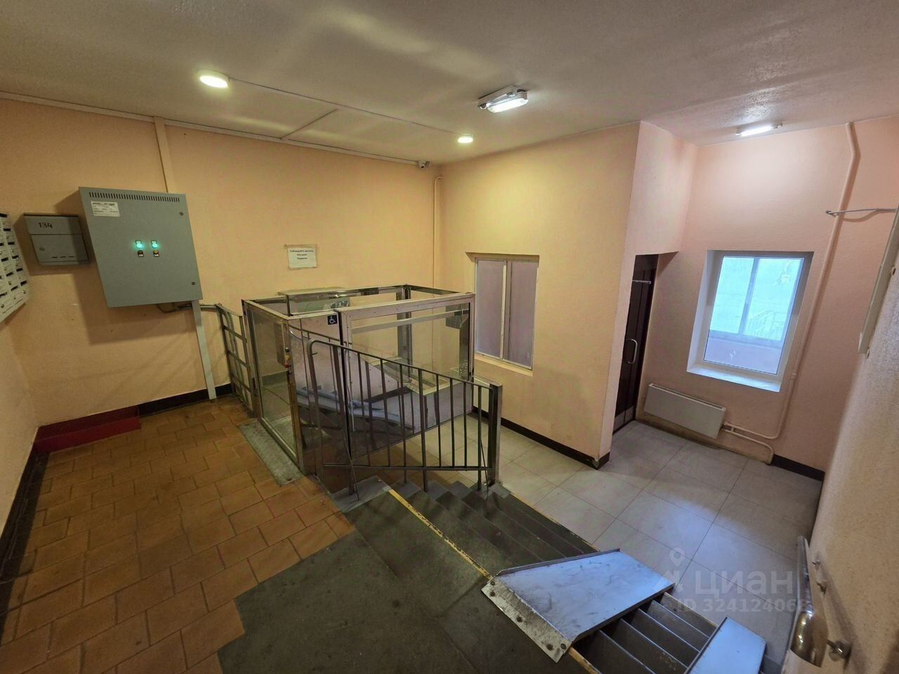 Продажа 1-комн квартиры на вторичном рынке Алтайская улица, 21