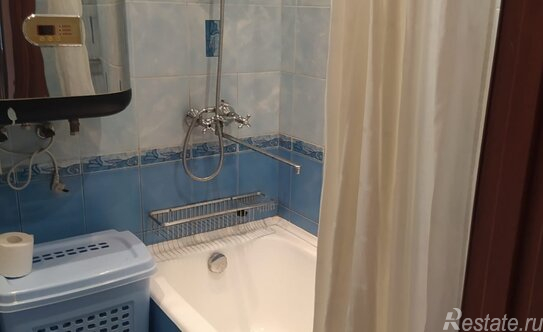 Аренда 2-комн квартиры на вторичном рынке бульвар Матроса Железняка,  д. 9А