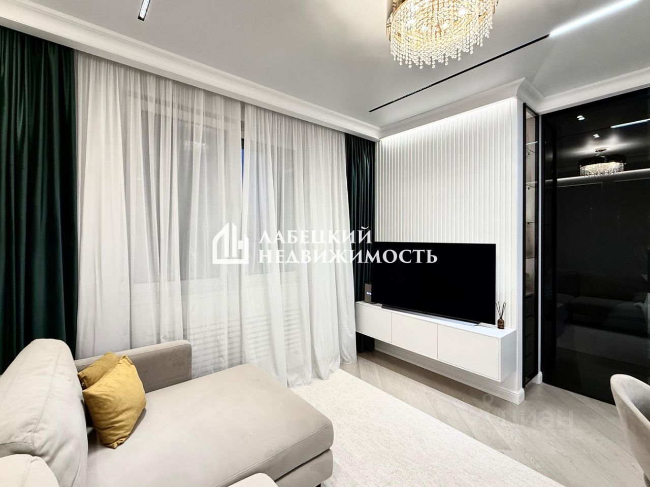 Продажа 1-комн квартиры на вторичном рынке улица Коминтерна,  д. 15