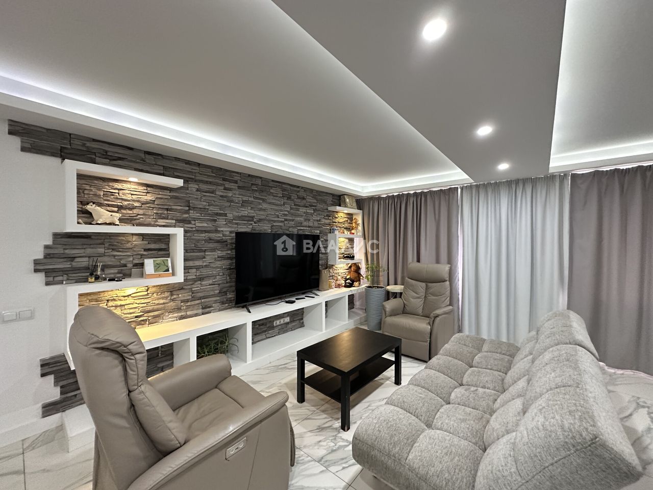 Продажа 4-комн квартиры на вторичном рынке Сертолово, улица Ветеранов, 9