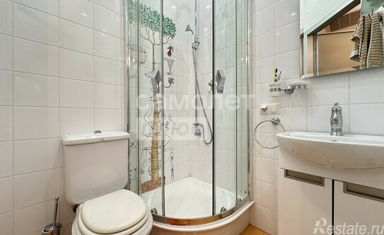 Продажа 3-комн квартиры на вторичном рынке Авиационная улица,  д. 79В