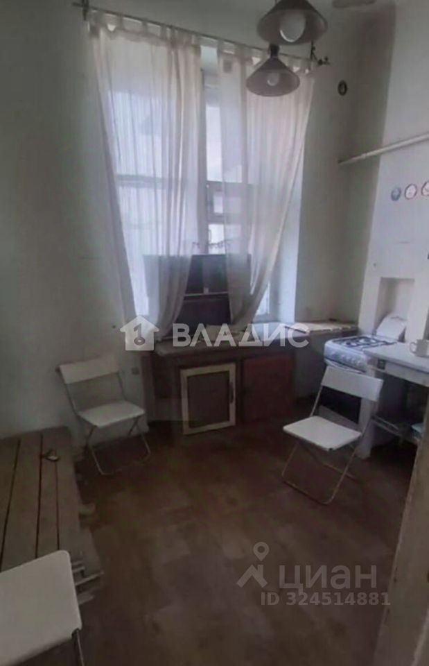 Продажа 2-комн квартиры на вторичном рынке Кутузовский проспект, 22