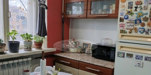 3-комн квартира 40 лет Октября пр-кт,  д. 15