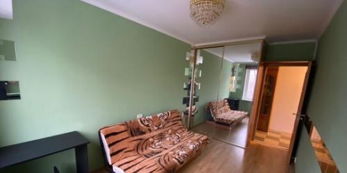 3-комн квартира улица Плещеева,  д. 11В
