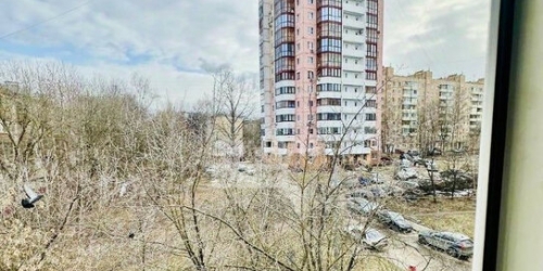 3-комн квартира ул Ватутина,  д. 5,  к. 1