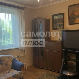 Продажа 4-комн квартиры на вторичном рынке ул Батюнинская,  д. 14