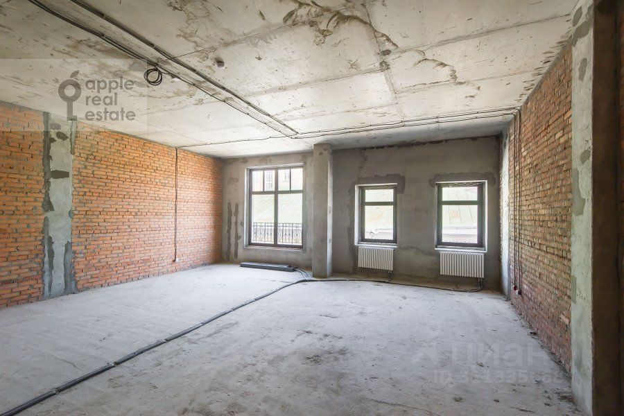 Продажа 2-комн квартиры на вторичном рынке Поварская улица, 8/1к1