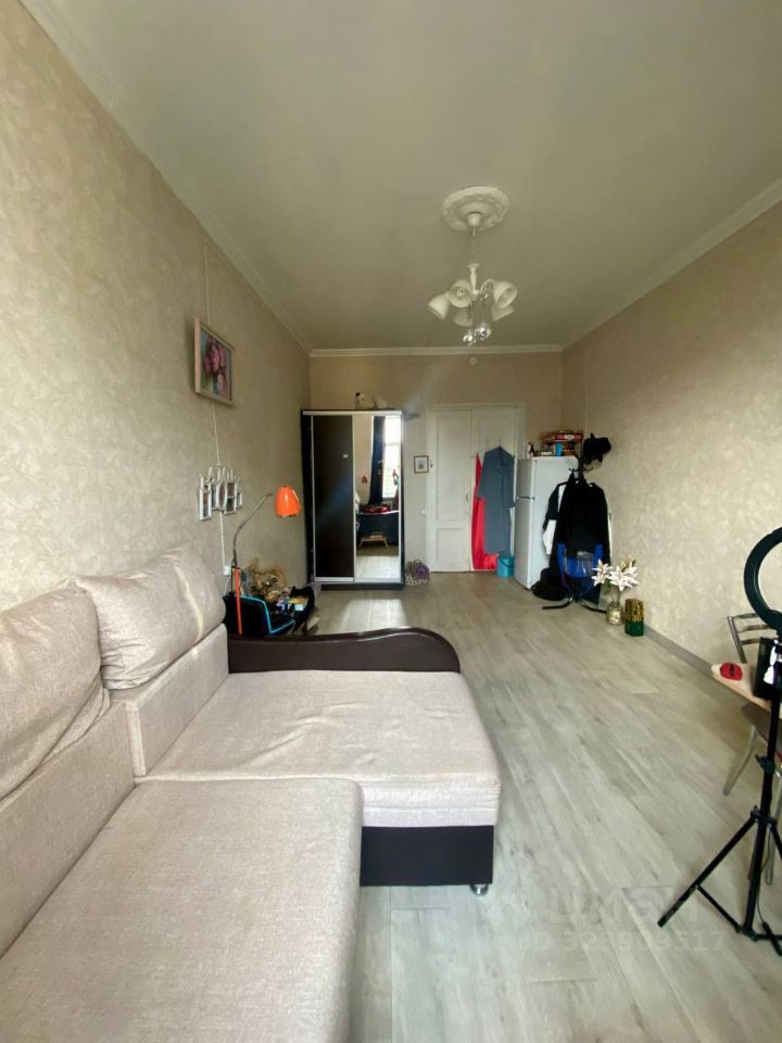 Продажа 3-комн квартиры на вторичном рынке Московский проспект, 75