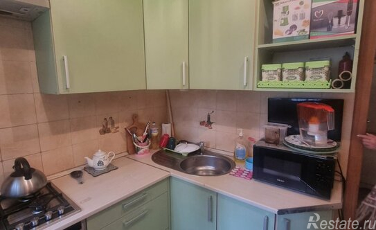 Продажа 2-комн квартиры на вторичном рынке Колпино г, Павловская ул,  д. 70