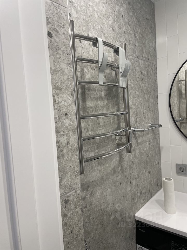 Продажа 1-комн квартиры на вторичном рынке Новочеркасский проспект, 10