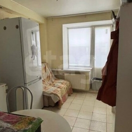 Продажа 1-комн квартиры на вторичном рынке Славы пр-кт,  д. 51