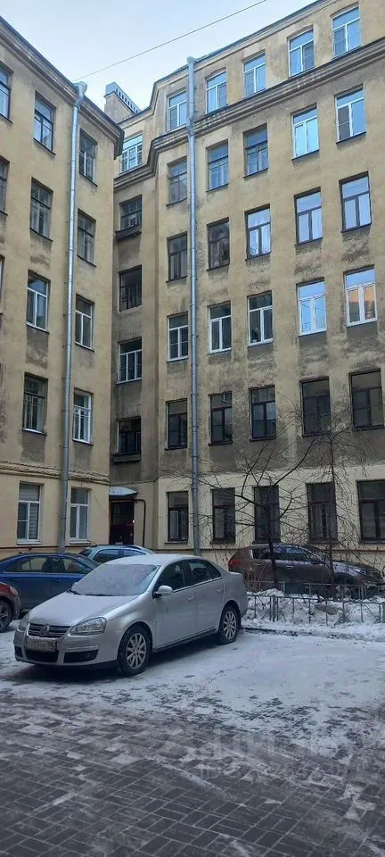 Продажа 3-комн квартиры на вторичном рынке переулок Антоненко, 5