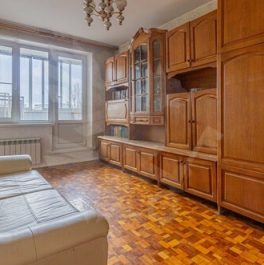 Продажа 3-комн квартиры на вторичном рынке Стройковская улица,  д. 2