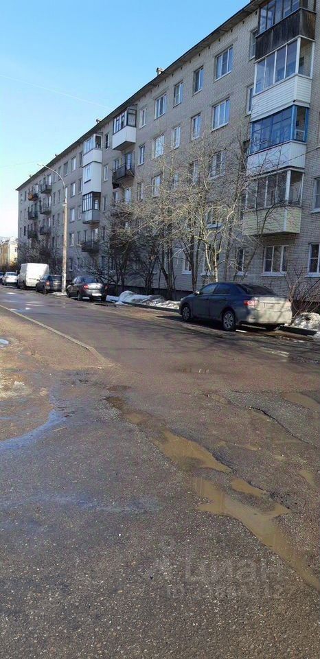 Продажа 2-комн квартиры на вторичном рынке Никольское, Западная улица, 1