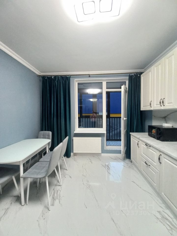 Аренда 2-комн квартиры на вторичном рынке Черниговская улица, 17