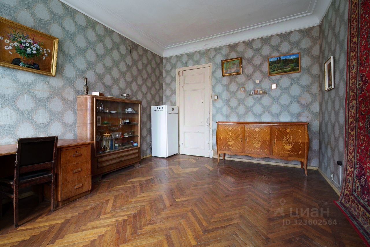 Продажа комнаты Новорязанская улица, 36