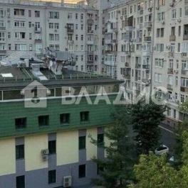 Продажа 3-комн квартиры на вторичном рынке Рочдельская улица,  д. 11/5