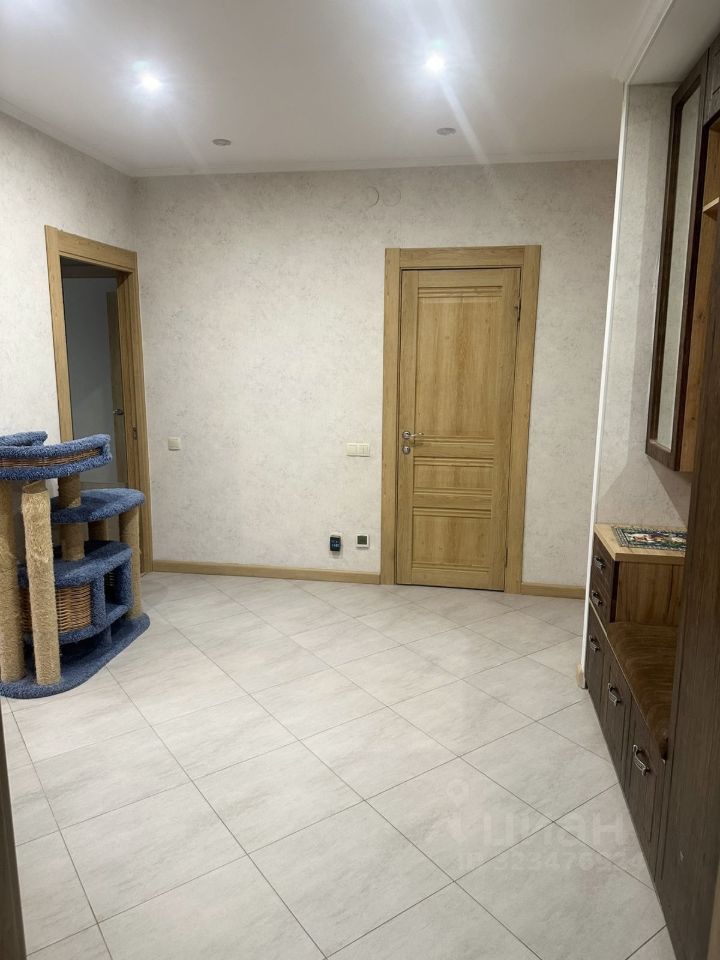 Продажа 3-комн квартиры на вторичном рынке набережная Реки Смоленки, 3к2