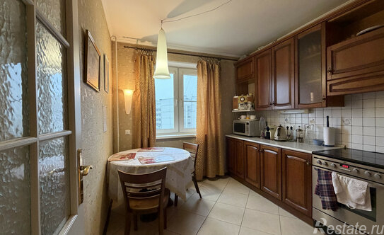 Продажа 2-комн квартиры на вторичном рынке Привольная улица,  д. 5 к2