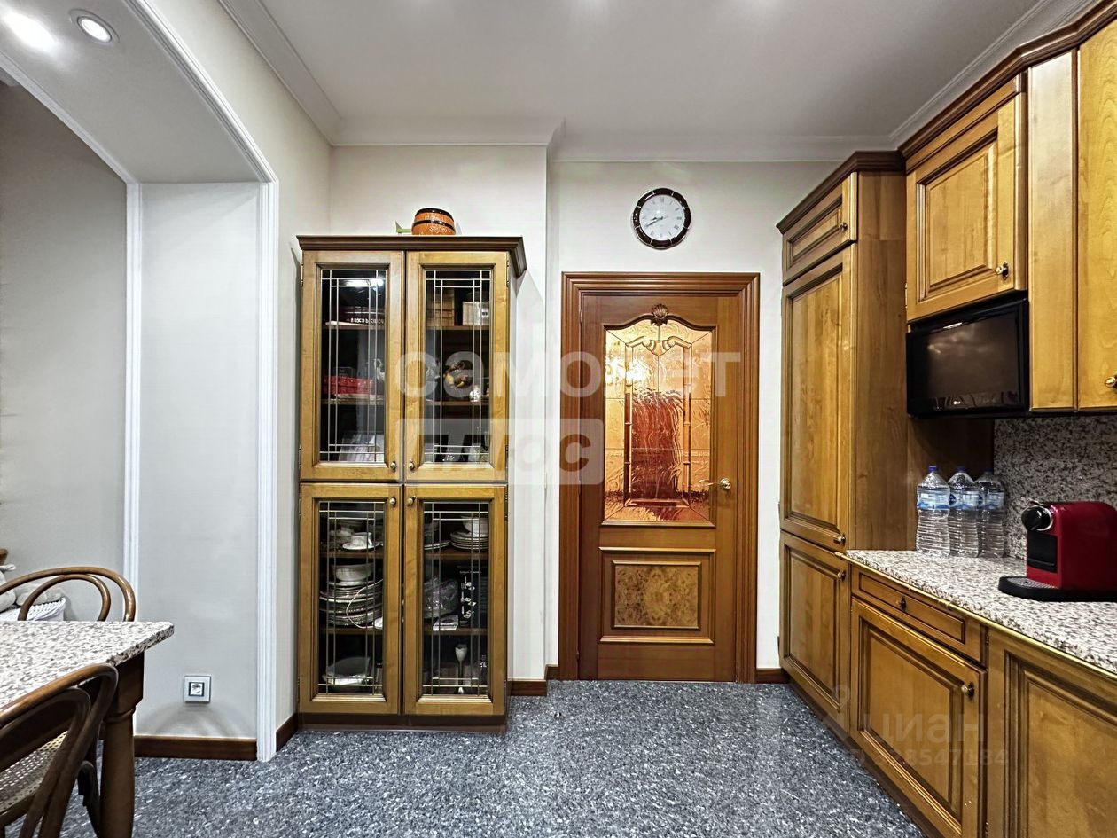 Продажа 4-комн квартиры на вторичном рынке 1-й Волконский переулок, 15