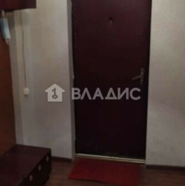 Продажа 3-комн квартиры на вторичном рынке Полимерная улица,  д. 3