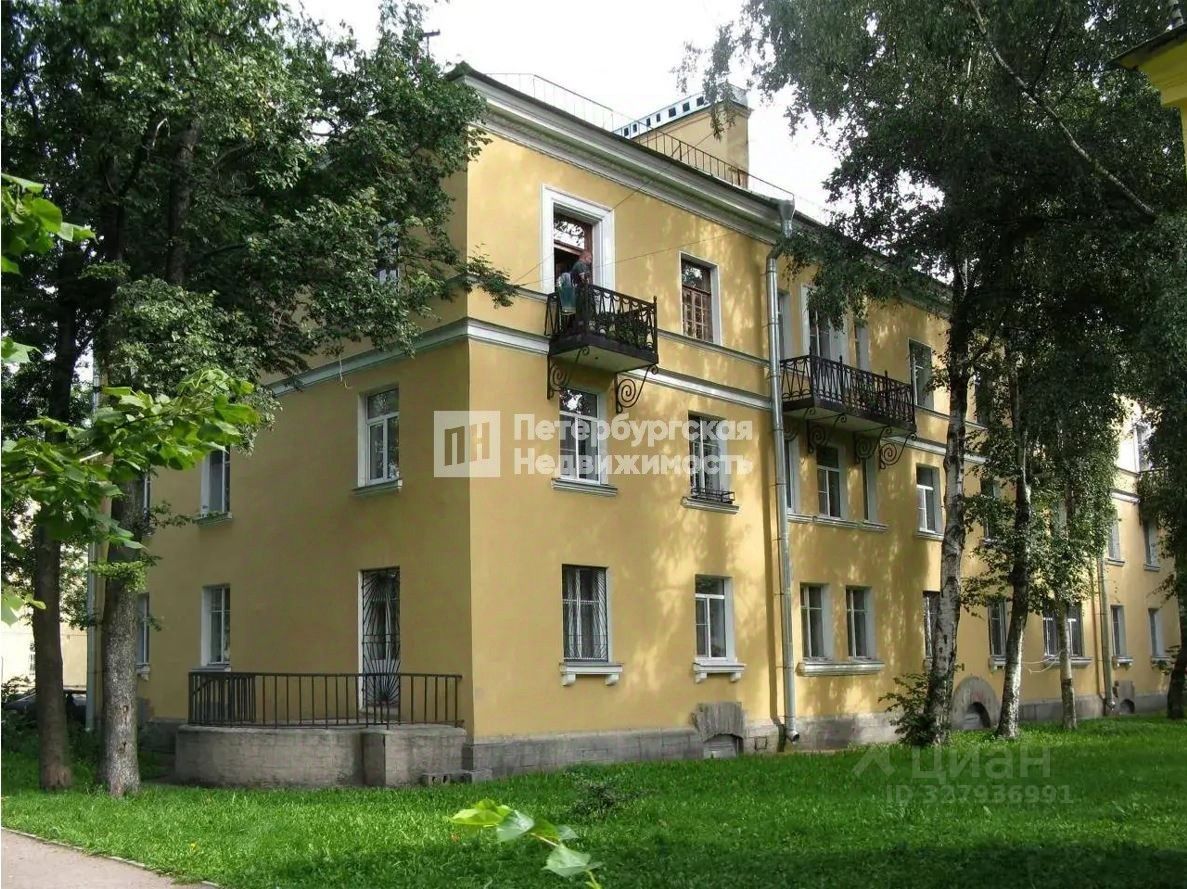 Продажа комнаты Среднеохтинский проспект, 11К3