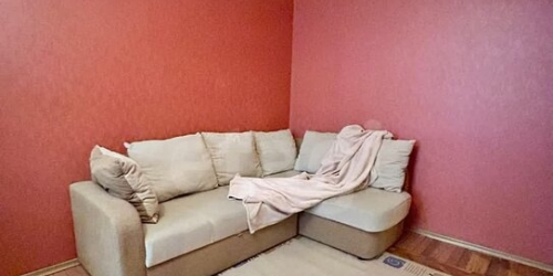 2-комн квартира улица Бурцева,  д. 19