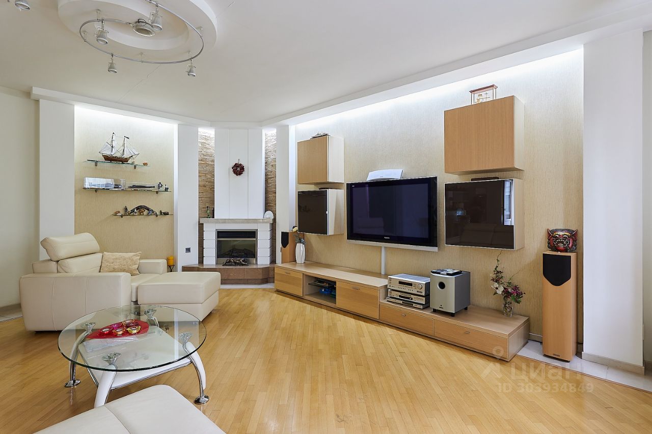 Продажа 4-комн квартиры на вторичном рынке Выборгское шоссе, 5к1литЗ