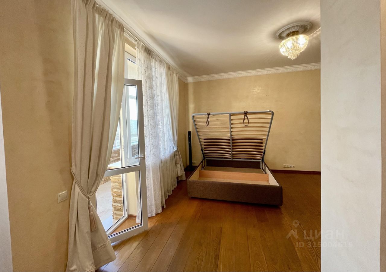 Аренда 1-комн квартиры на вторичном рынке 3-я Гражданская улица, 3А