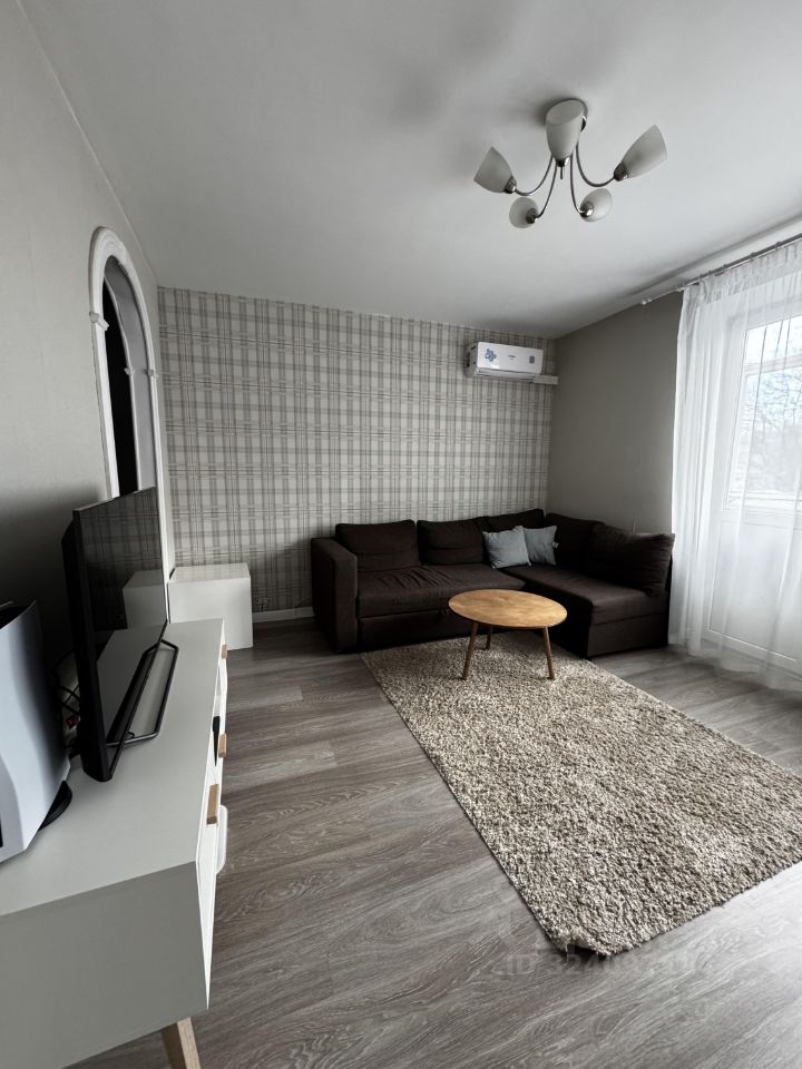 Продажа 2-комн квартиры на вторичном рынке улица Верхняя Масловка, 2