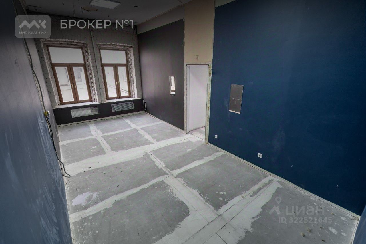 Продажа 6-комн квартиры на вторичном рынке Фурштатская улица, 42