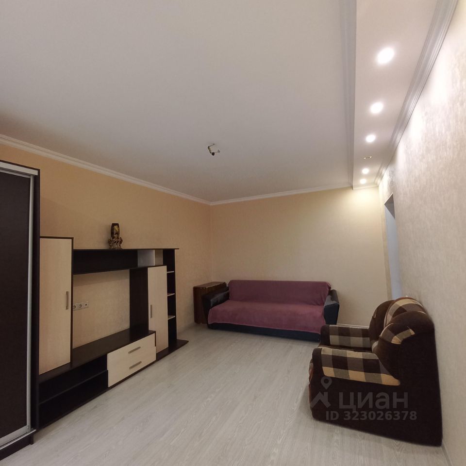 Продажа 1-комн квартиры на вторичном рынке Новые Островцы мкр, д. Островцы, улица Баулинская, 13