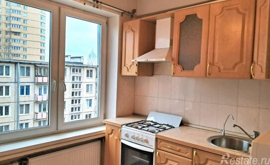 Продажа 3-комн квартиры на вторичном рынке Космонавтов пр-кт,  д. 19,  к. 3