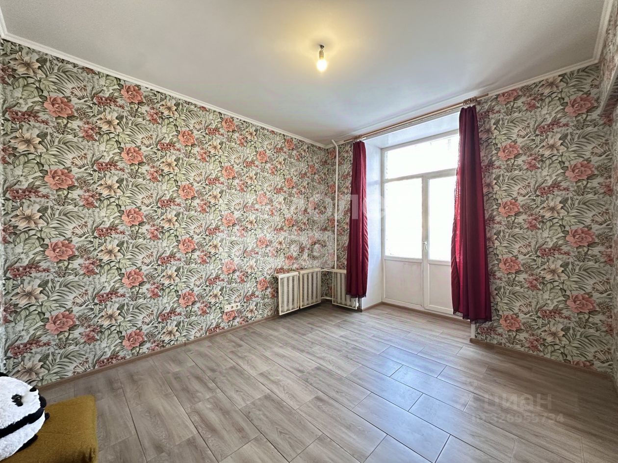 Продажа 2-комн квартиры на вторичном рынке Волоколамское ш,  д. 6