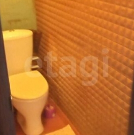 Продажа 2-комн квартиры на вторичном рынке Сясьстрой, ул Космонавтов,  д. 6