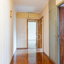 Продажа 3-комн квартиры на вторичном рынке проспект Испытателей,  д. 20