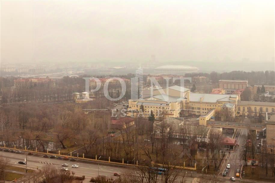 Продажа 4-комн квартиры на вторичном рынке Мосфильмовская улица, 8